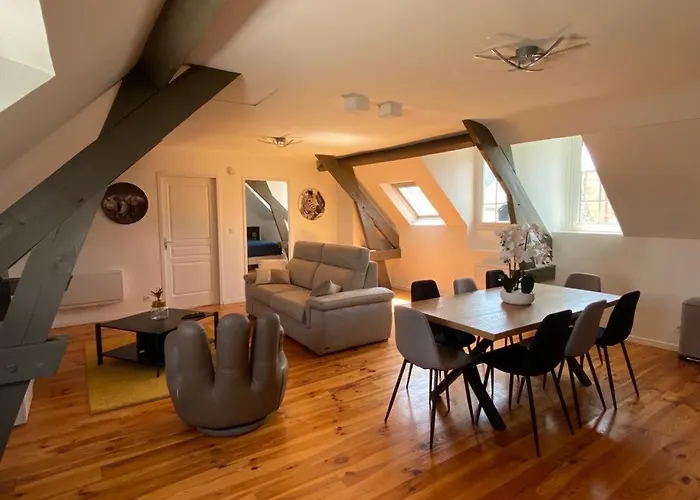 Appartement T3 En Plein Coeur Du Centre-Ville